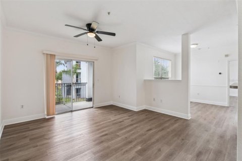 Copropriété à vendre à Orlando, Floride: 1 chambre, 71.35 m2 № 2099955 - photo 5