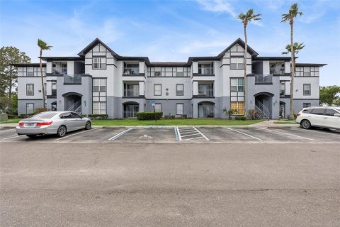 Copropriété à vendre à Orlando, Floride: 1 chambre, 71.35 m2 № 2099955 - photo 3