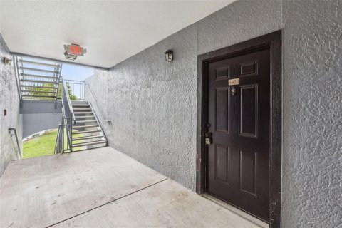 Copropriété à vendre à Orlando, Floride: 1 chambre, 71.35 m2 № 2099955 - photo 4