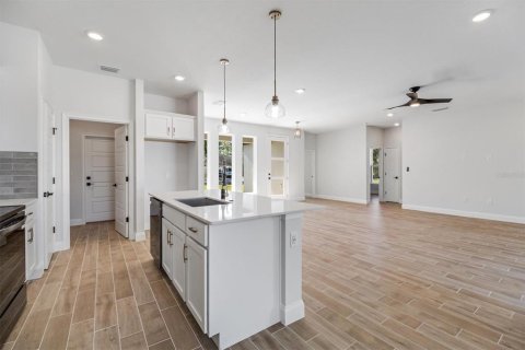 Casa en venta en Palm Coast, Florida, 4 dormitorios, 167.22 m2 № 1402256 - foto 10
