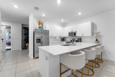 Villa ou maison à vendre à Homestead, Floride: 3 chambres, 153.1 m2 № 2060776 - photo 9