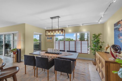 Condominio en venta en Boca Raton, Florida, 2 dormitorios, 136.94 m2 № 1976282 - foto 16