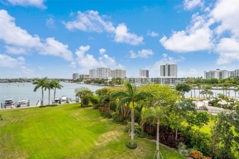 Condominio en venta en Boca Raton, Florida, 2 dormitorios, 136.94 m2 № 1976282 - foto 27