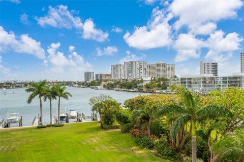 Condominio en venta en Boca Raton, Florida, 2 dormitorios, 136.94 m2 № 1976282 - foto 28