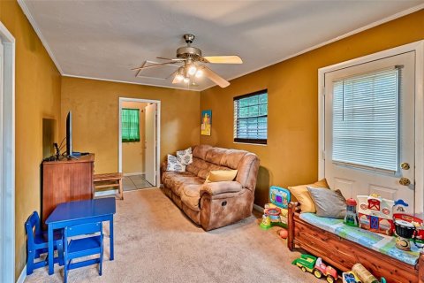 House in Gainesville, Florida 3 bedrooms, 133.78 sq.m. № 1815888 - photo 15