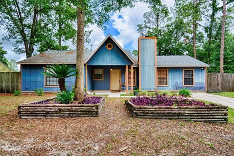 House in Gainesville, Florida 3 bedrooms, 133.78 sq.m. № 1815888 - photo 1