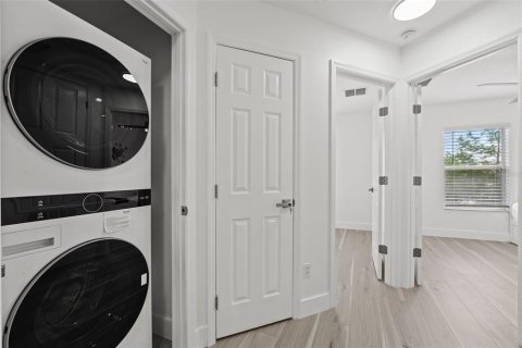 Adosado en venta en Kissimmee, Florida, 4 dormitorios, 124.49 m2 № 2205489 - foto 15