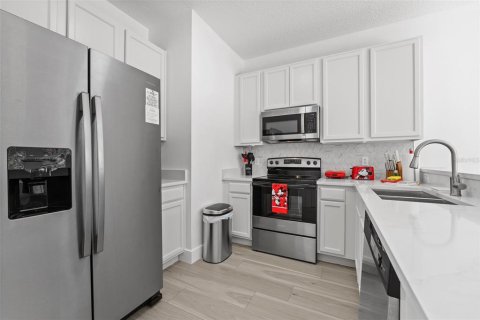 Adosado en venta en Kissimmee, Florida, 4 dormitorios, 124.49 m2 № 2205489 - foto 5