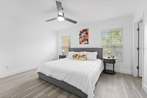 Adosado en venta en Kissimmee, Florida, 4 dormitorios, 124.49 m2 № 2205489 - foto 11