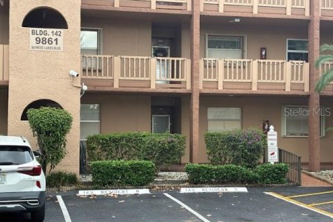 Condo à Sunrise, Floride, 2 chambres  № 2123344