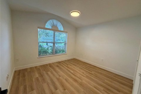 Villa ou maison à louer à Orlando, Floride: 3 chambres, 151.62 m2 № 2420645 - photo 14