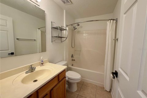 Villa ou maison à louer à Orlando, Floride: 3 chambres, 151.62 m2 № 2420645 - photo 16