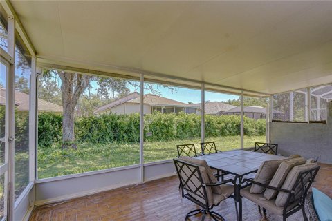 House in Fish Hawk, Florida 2 bedrooms, 143.44 sq.m. № 2122888 - photo 20