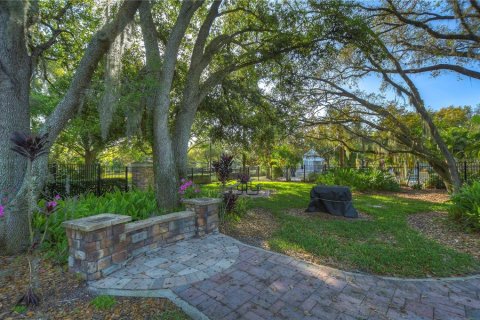 House in Fish Hawk, Florida 2 bedrooms, 143.44 sq.m. № 2122888 - photo 28