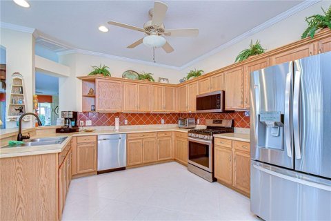 House in Fish Hawk, Florida 2 bedrooms, 143.44 sq.m. № 2122888 - photo 10