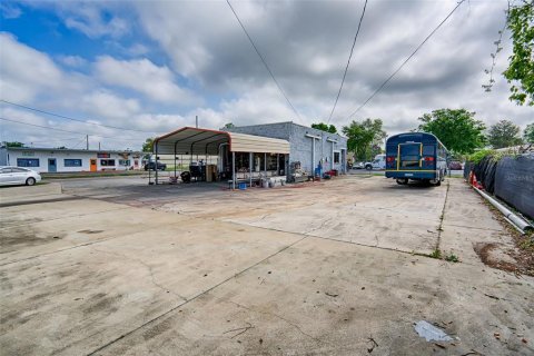 Propiedad comercial en alquiler en Gainesville, Florida, 104.79 m2 № 1733812 - foto 22