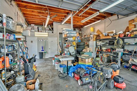 Propiedad comercial en alquiler en Gainesville, Florida, 104.79 m2 № 1733812 - foto 12