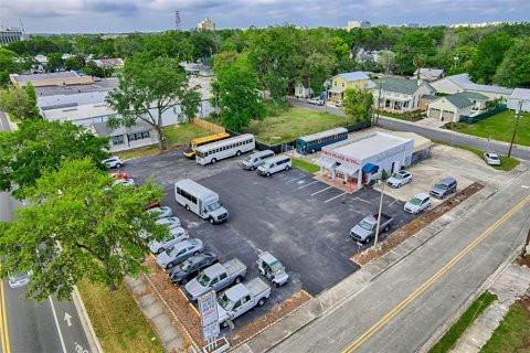 Propiedad comercial en alquiler en Gainesville, Florida, 104.79 m2 № 1733812 - foto 2