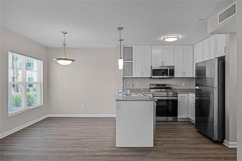Apartamento en alquiler en Orlando, Florida, 2 dormitorios, 104.05 m2 № 1592504 - foto 8