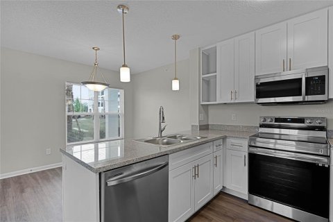 Apartamento en alquiler en Orlando, Florida, 2 dormitorios, 104.05 m2 № 1592504 - foto 17