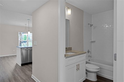 Apartamento en alquiler en Orlando, Florida, 2 dormitorios, 104.05 m2 № 1592504 - foto 14