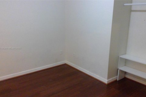 Купить таунхаус в Норт-Лодердейл, Флорида 3 спальни, 130.43м2, № 2033114 - фото 6