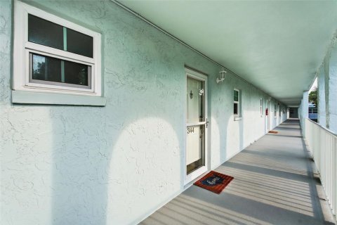 Купить кондоминиум в Бель-Эйр, Флорида 4 комнаты, 87.79м2, № 1847455 - фото 29