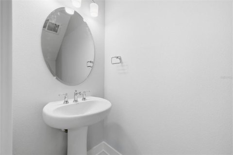 Touwnhouse à louer à Tampa, Floride: 4 chambres, 230.4 m2 № 2120483 - photo 2