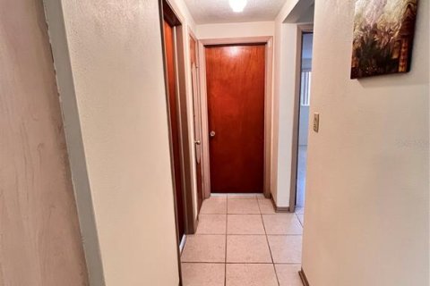 House in Holiday, Florida 2 bedrooms, 86.96 sq.m. № 1675797 - photo 10
