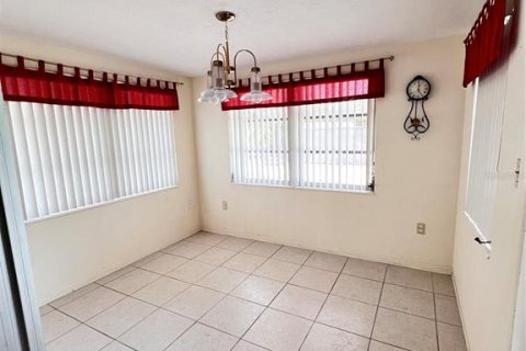 House in Holiday, Florida 2 bedrooms, 86.96 sq.m. № 1675797 - photo 14