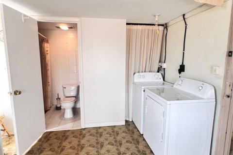 House in Holiday, Florida 2 bedrooms, 86.96 sq.m. № 1675797 - photo 18