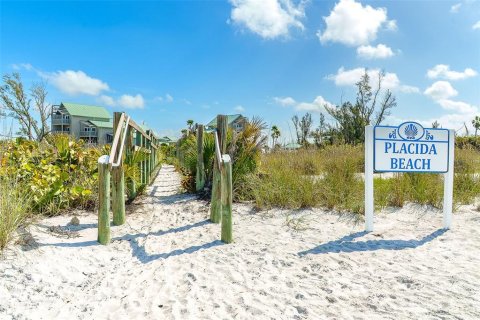 Condo in Placida, Florida, 1 bedroom  № 2142947 - photo 29