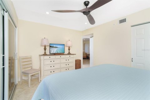 Condo in Placida, Florida, 1 bedroom  № 2142947 - photo 16