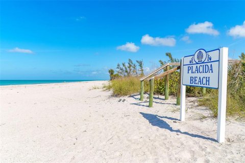 Condo in Placida, Florida, 1 bedroom  № 2142947 - photo 30