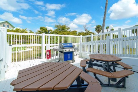 Condo in Placida, Florida, 1 bedroom  № 2142947 - photo 27