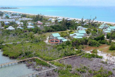 Condo in Placida, Florida, 1 bedroom  № 2142947 - photo 21
