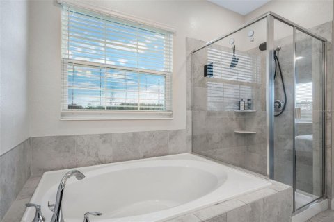 Touwnhouse à vendre à Orlando, Floride: 3 chambres, 156.54 m2 № 1919780 - photo 16