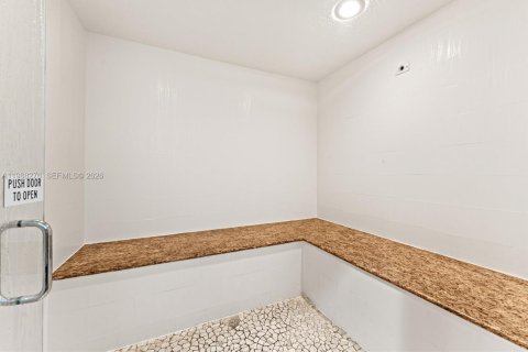 Снять в аренду кондоминиум в Палм-Бич-Гарденс, Флорида 3 спальни, 122.26м2, № 2050635 - фото 23