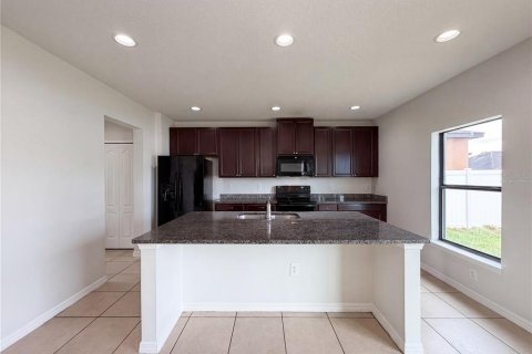 House in Wimauma, Florida 3 bedrooms, 219.62 sq.m. № 2107935 - photo 2