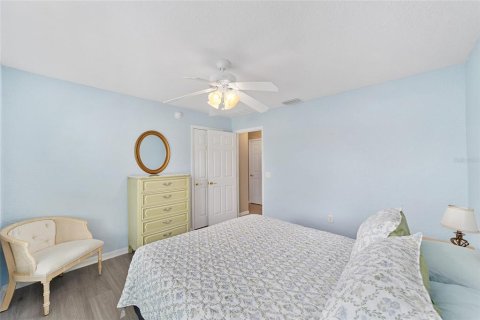 House in Summerfield, Florida 2 bedrooms, 146.32 sq.m. № 2220616 - photo 26