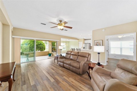 House in Summerfield, Florida 2 bedrooms, 146.32 sq.m. № 2220616 - photo 11