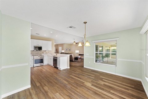 House in Summerfield, Florida 2 bedrooms, 146.32 sq.m. № 2220616 - photo 18