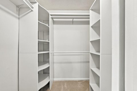 Купить таунхаус в Форт-Лодердейл, Флорида 2 комнаты, 134.89м2, № 2397190 - фото 24