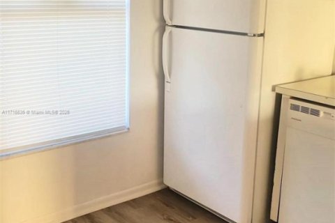 Купить кондоминиум в Тамарак, Флорида 2 спальни, 81.75м2, № 1471333 - фото 6