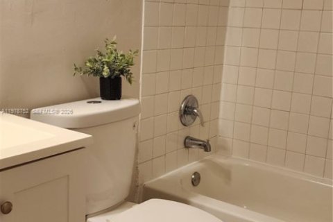 Villa ou maison à Fort Lauderdale, Floride 2 chambres, 181.16 m2 № 2044520