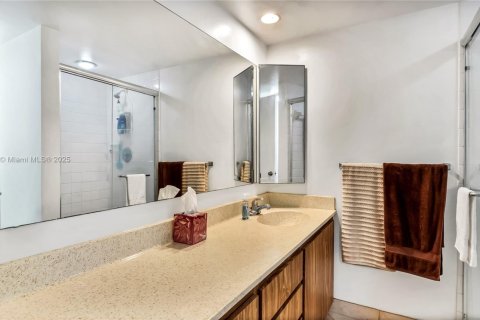 Townhouse in West Palm Beach, Florida 2 bedrooms, 114.83 sq.m. № 1830893 - photo 5