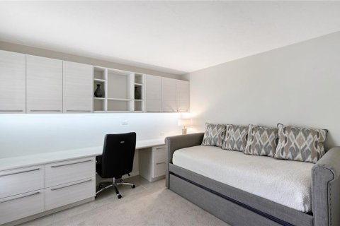 Copropriété à vendre à Sarasota, Floride: 2 chambres, 99.68 m2 № 2403526 - photo 25