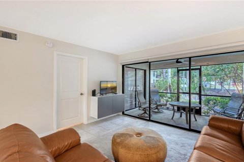 Copropriété à vendre à Sarasota, Floride: 2 chambres, 99.68 m2 № 2403526 - photo 10
