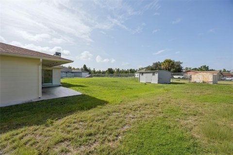 House in Kissimmee, Florida 3 bedrooms, 116.31 sq.m. № 2217097 - photo 20