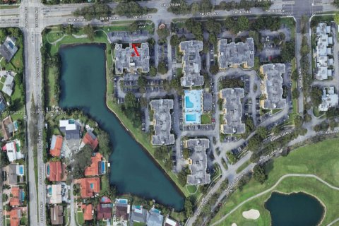 Купить кондоминиум в Майами, Флорида 2 спальни, 123.56м2, № 2010997 - фото 3